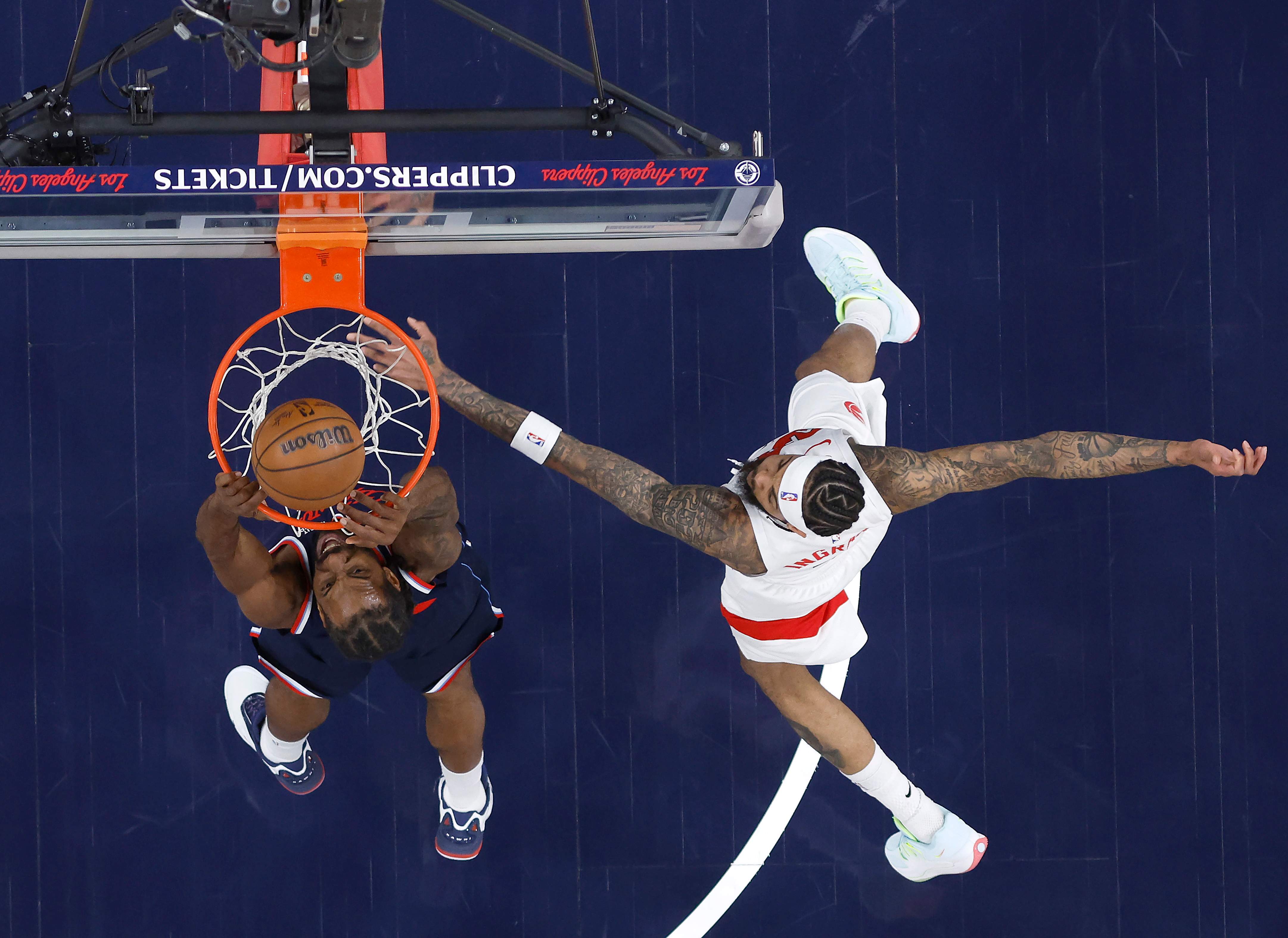 Toronto Raptors v Los Angeles Clippers