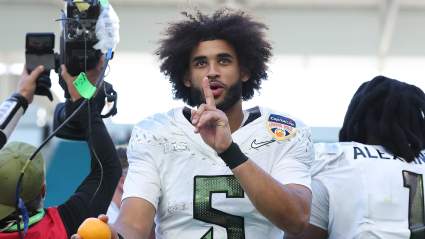 Oregon QB Emerges as Arch Manning’s Top Rival for No. 1 QB Pick 2027 NFL Draft