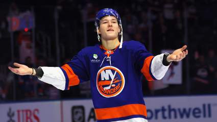 Islanders Still Looking Big Picture on Schaefer and Company