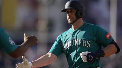 Yankees 10-Year Veteran Catcher Triggers Assignment Clause After Red Sox Series