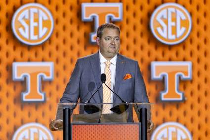 Tennessee Volunteers Freshman Faizon Brandon Named Starting Quarterback