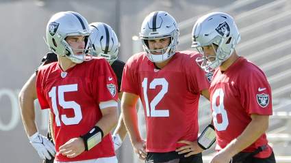 Raiders QB Gets Bad News With Latest Roster Prediction