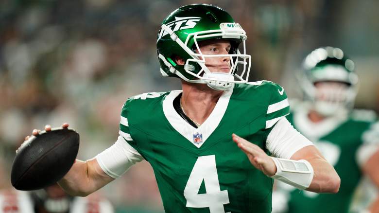 Brady Cook quarterback New York Jets