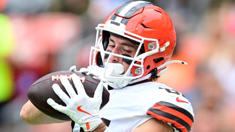 Luke Floriea #81 of the Cleveland Browns