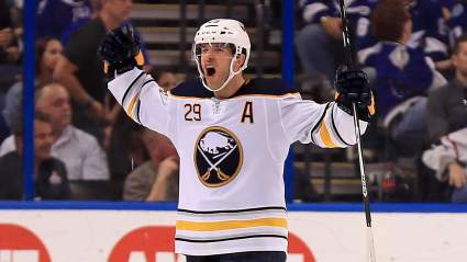 Buffalo Sabres to Honor Star Forwards of First Lindy Ruff Era