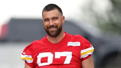 Travis Kelce Turns Heads With 1 of His Most Infamous Looks Ahead of Chiefs vs. Rams Preseason Game