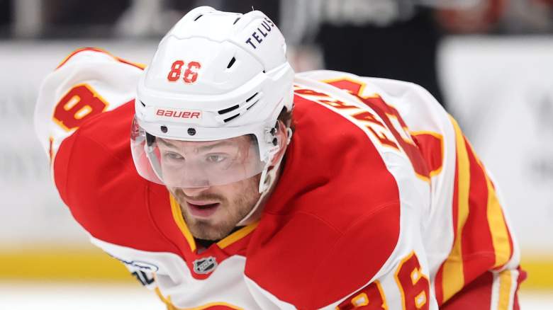 Calgary Flames v Anaheim Ducks