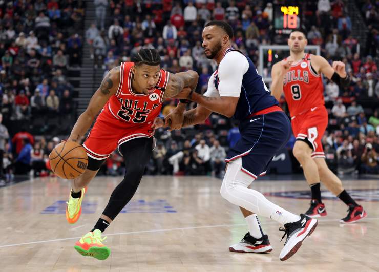 Chicago Bulls v Los Angeles Clippers