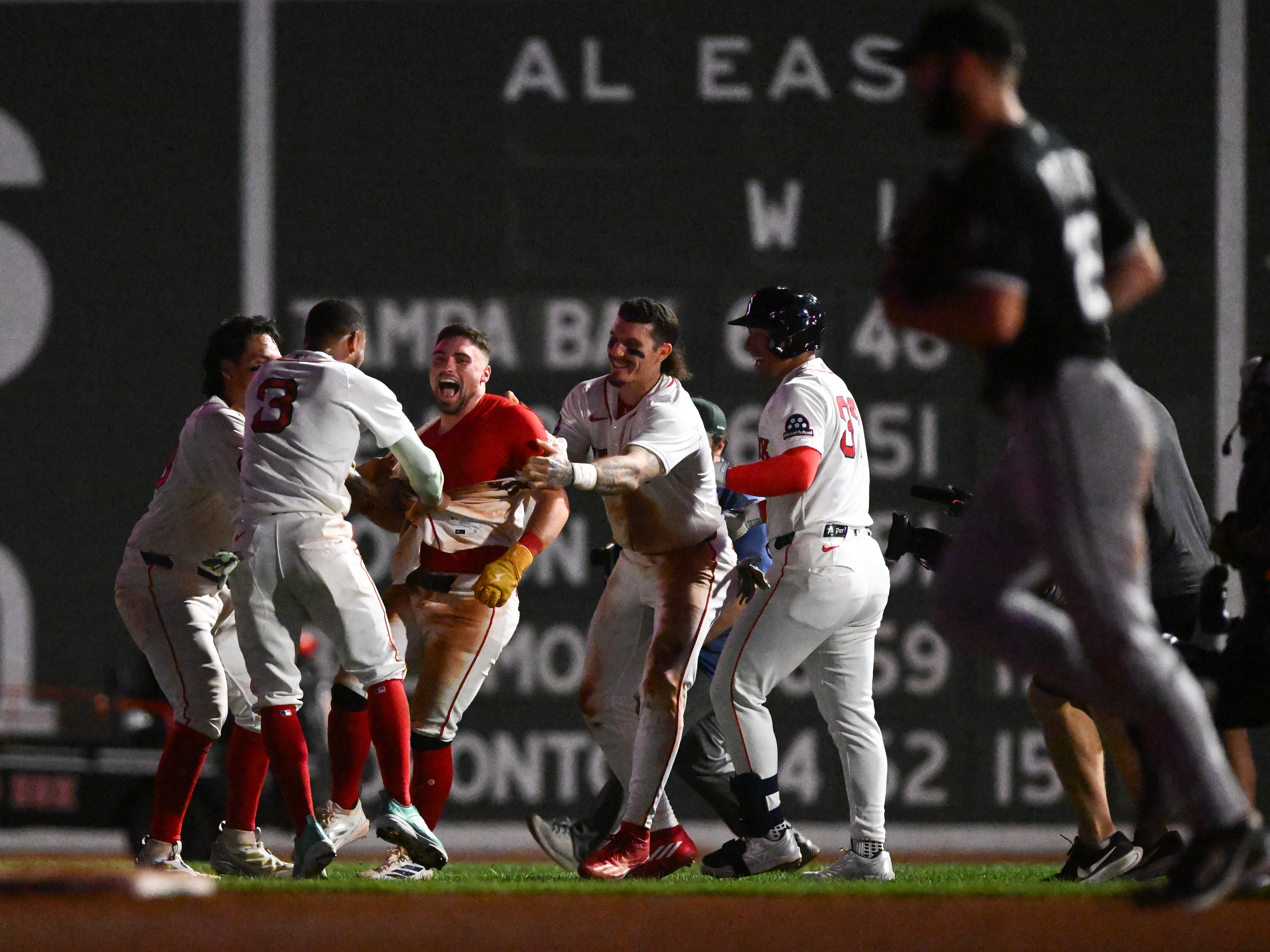 Chicago White Sox v Boston Red Sox