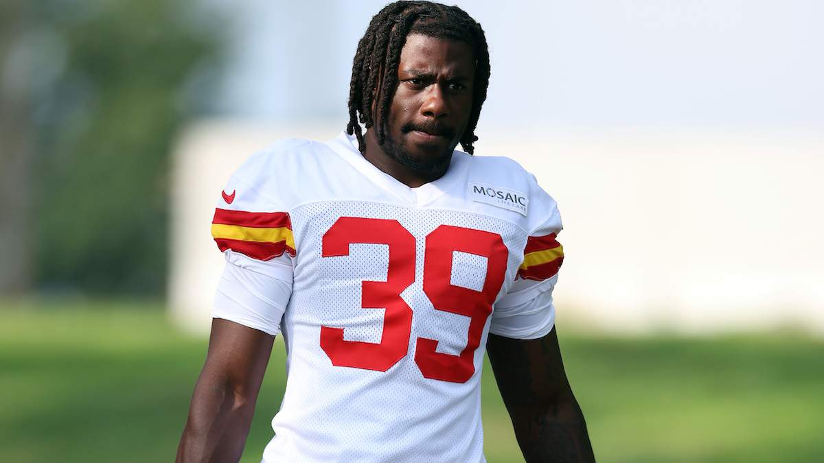 chiefs-melvin-smith-seahawks-painful-injury.jpg?quality=65&strip=all