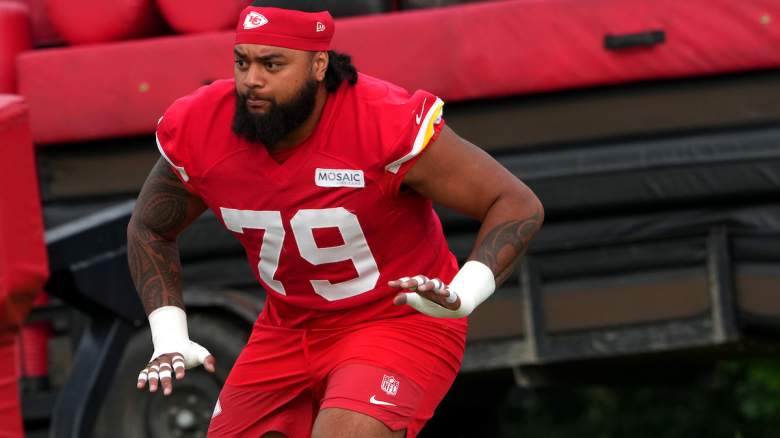 Esa Pole #79 of the Kansas City Chiefs warms up