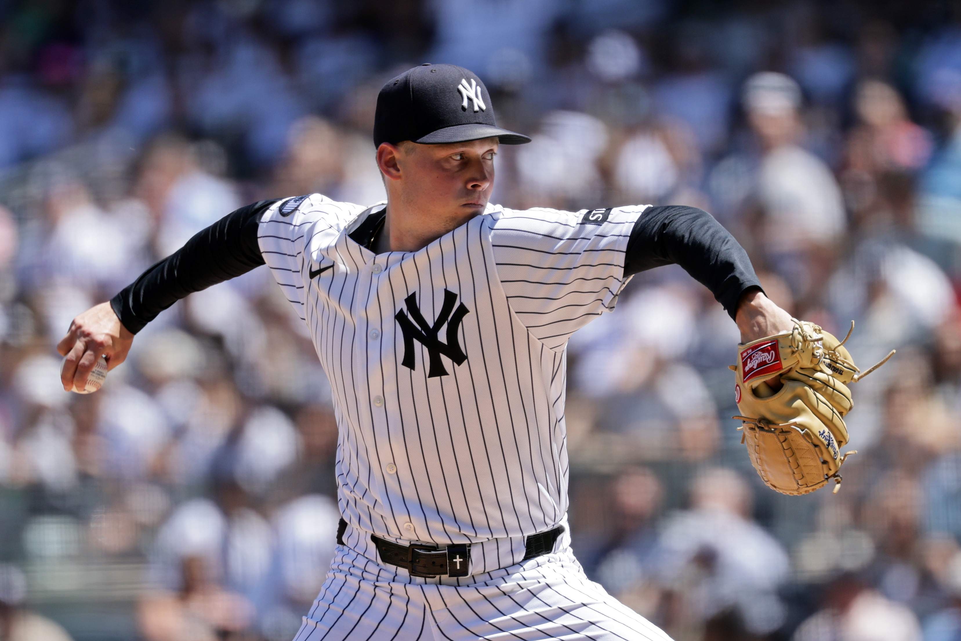 Cincinnati Reds v New York Yankees