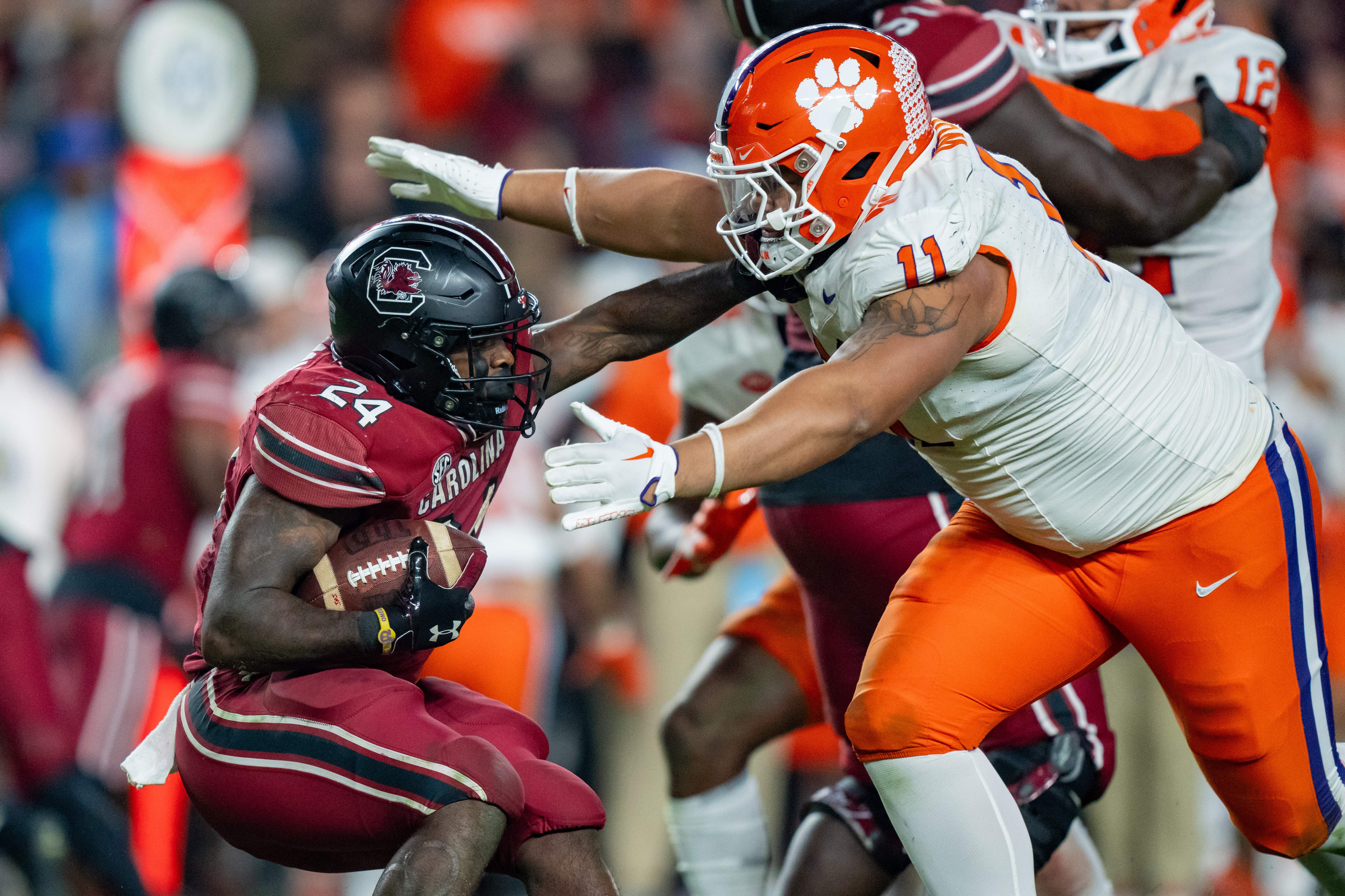 Chiefs rookie DT Peter Woods in college at Clemson.