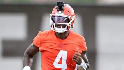 Browns Send Strong Message to Deshaun Watson on Extension