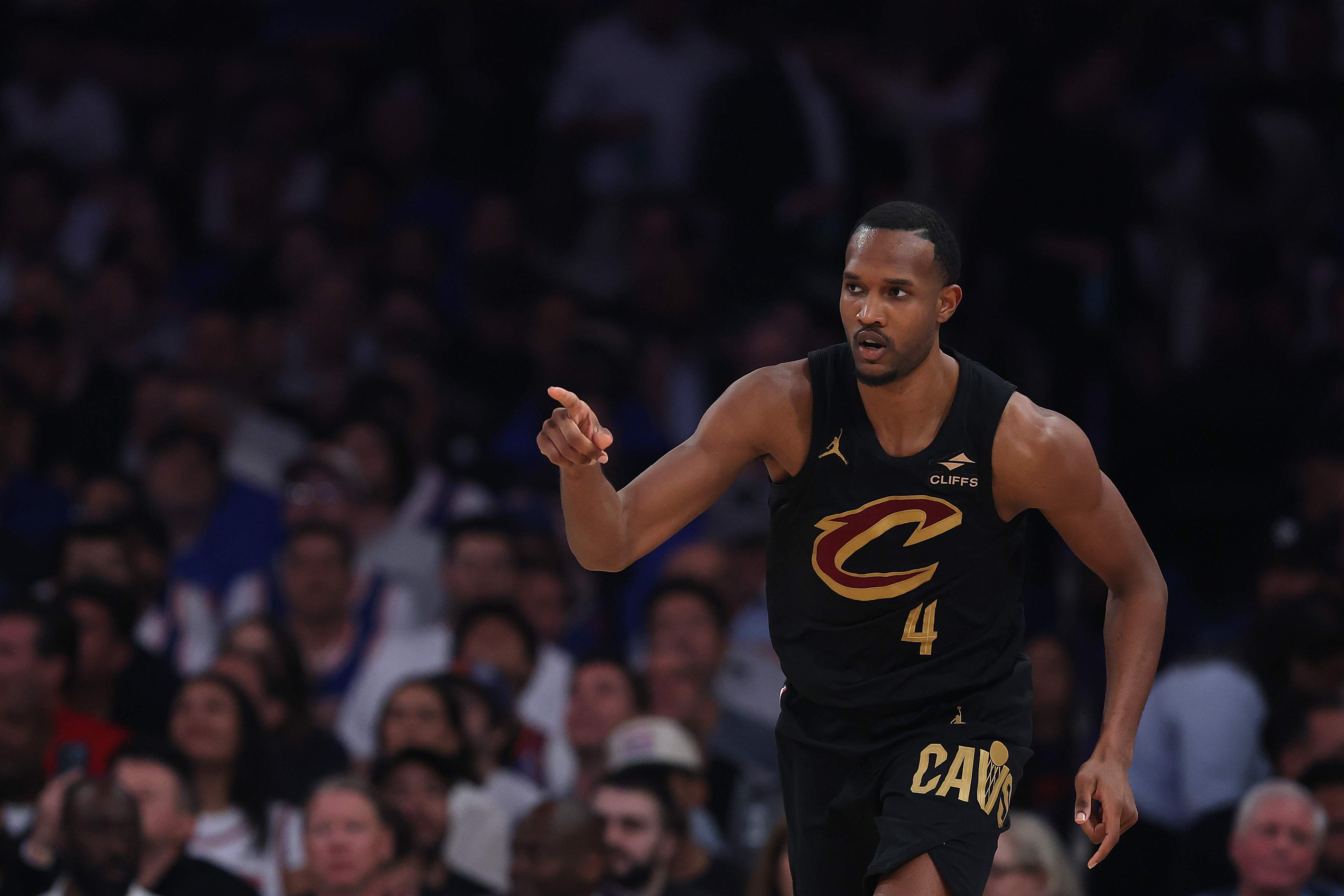 Cleveland Cavaliers v New York Knicks - Game One