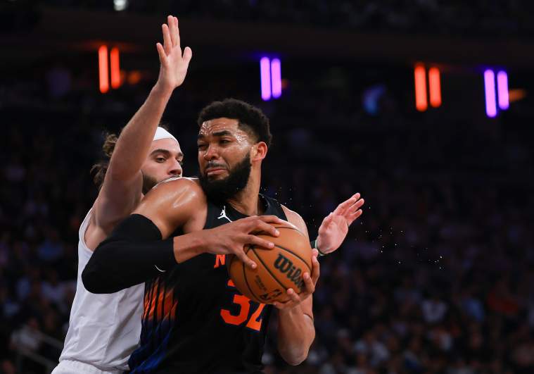 Cleveland Cavaliers v New York Knicks - Game Two