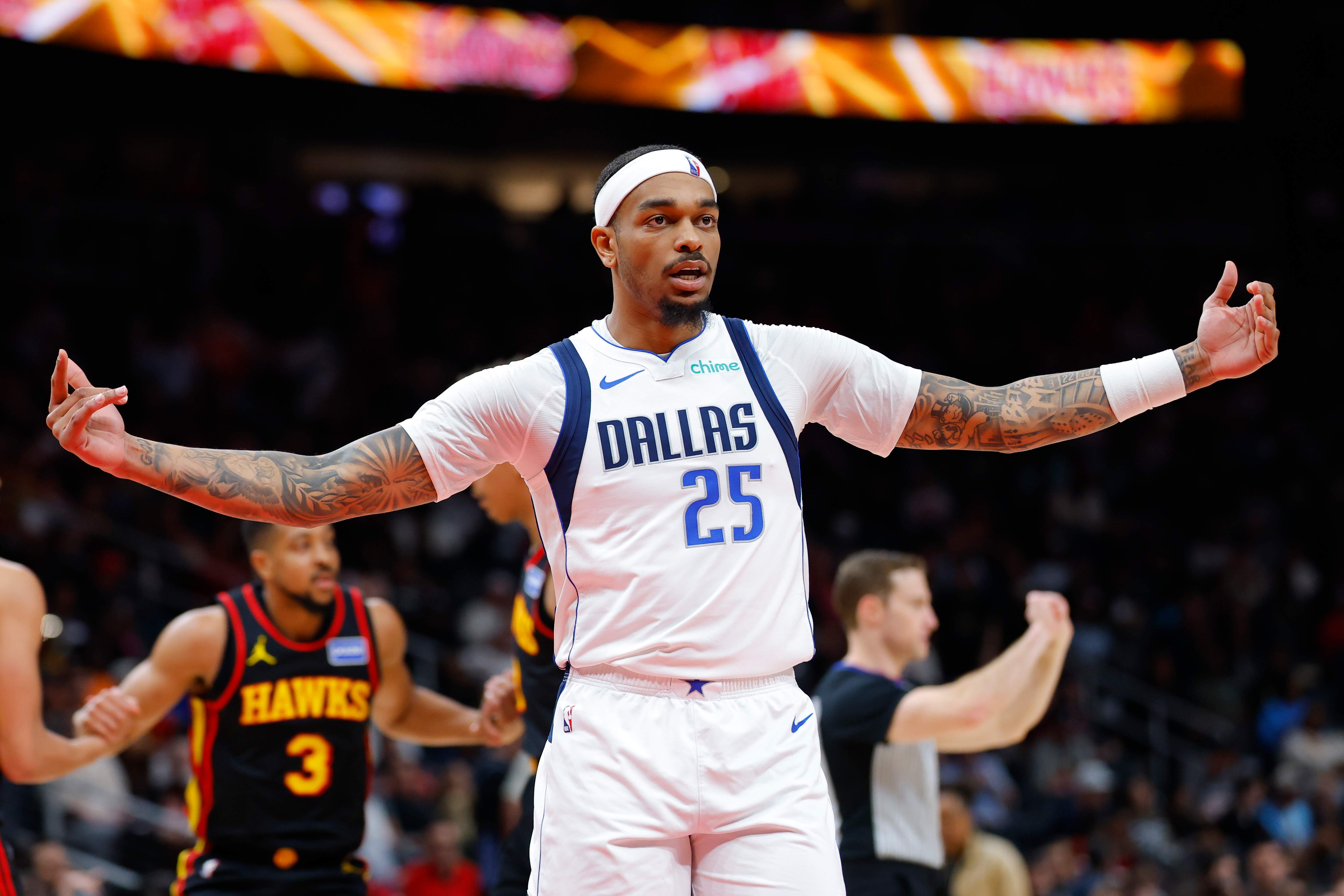 Dallas Mavericks v Atlanta Hawks