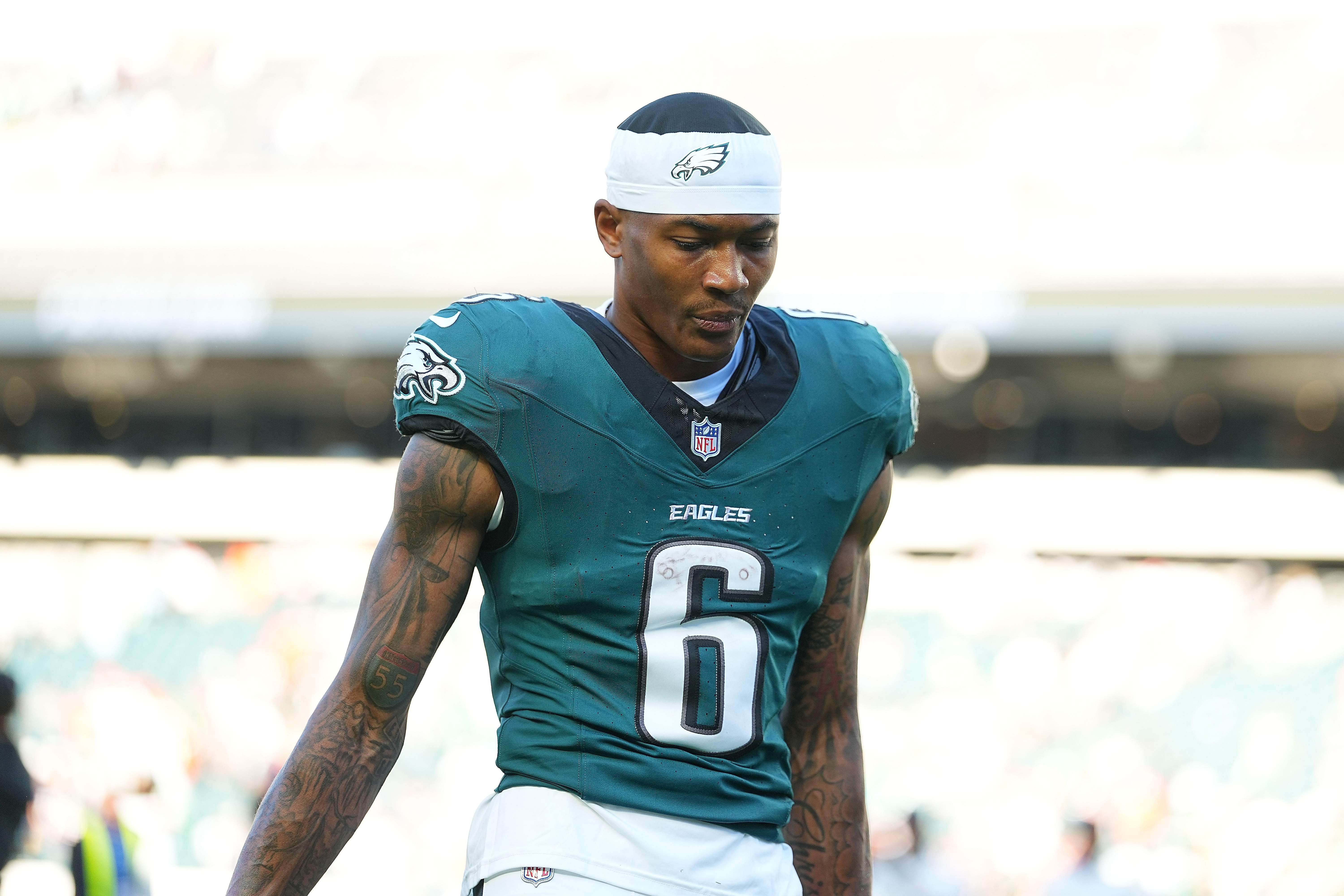 Eagles Star DeVonta Smith Misses Another Practice With Injury