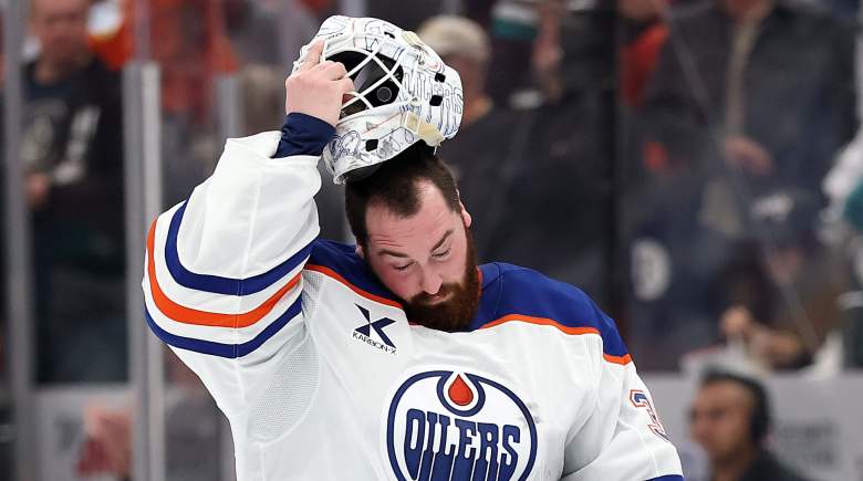 The Vancouver Canucks should look into bringing in this veteran netminder, amid the likelihood of an experiment this upcoming season.
