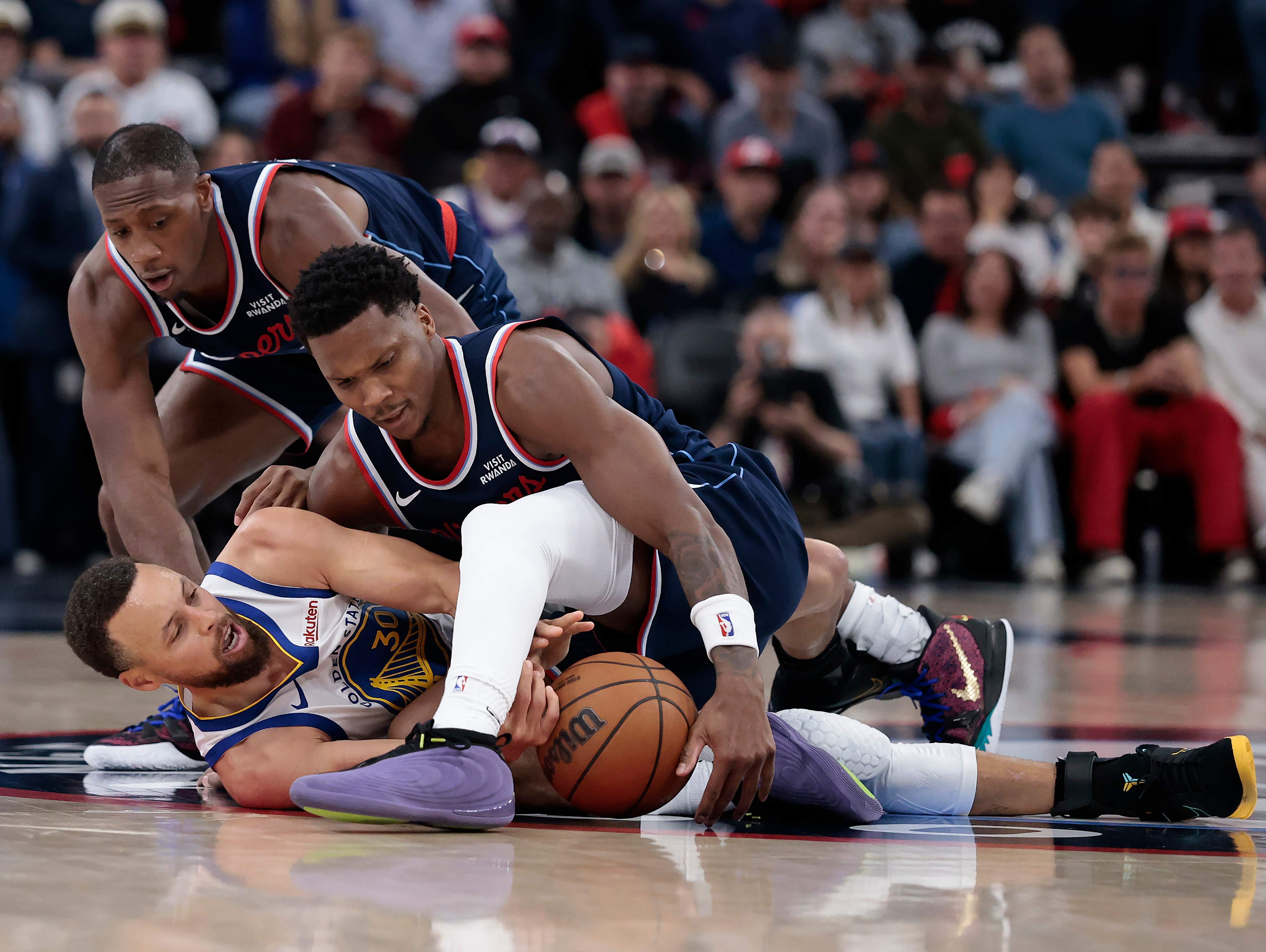 Golden State Warriors v Los Angeles Clippers - Play-In Tournament