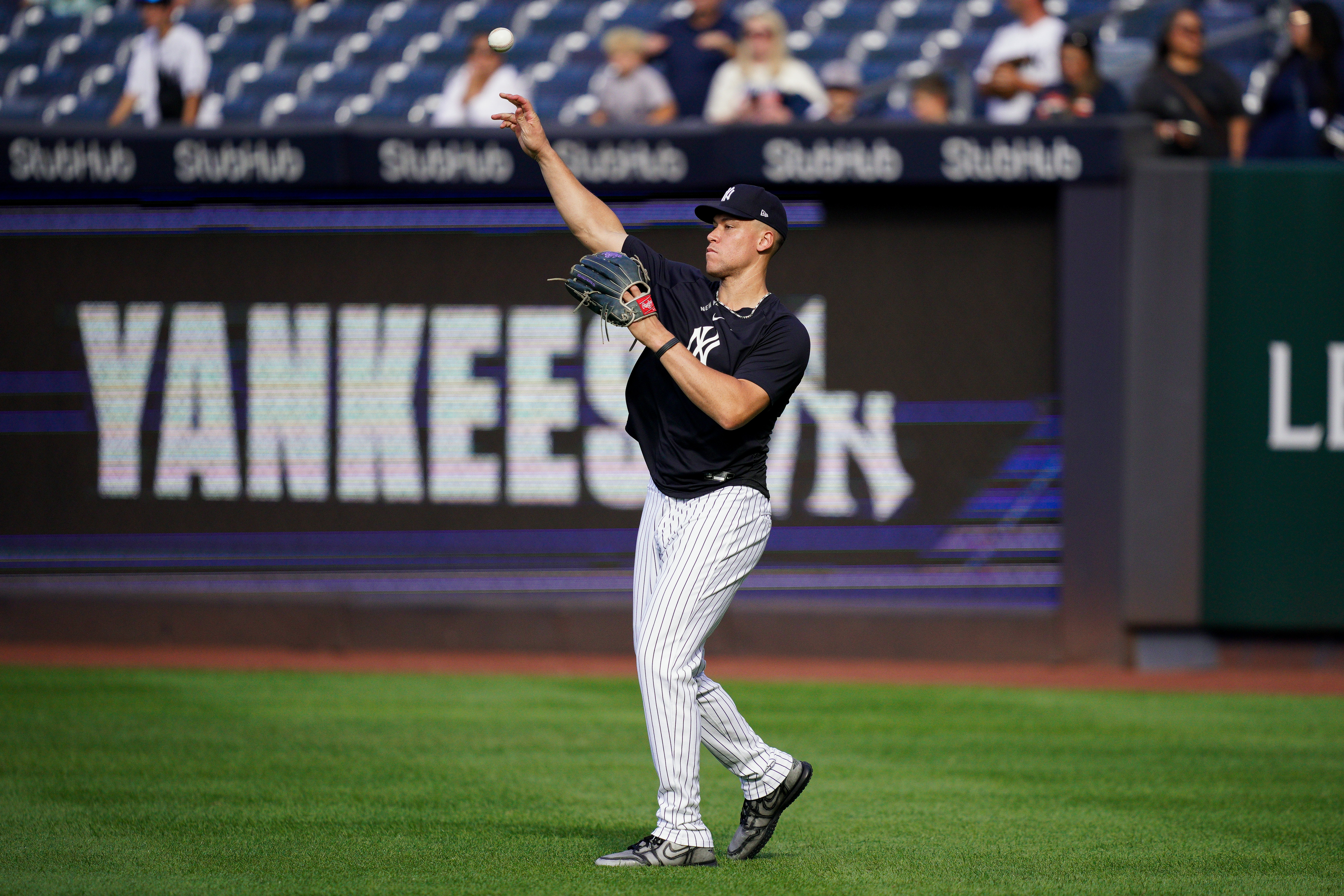 Houston Astros v New York Yankees