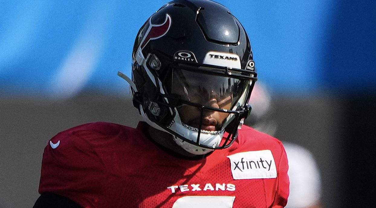DeMeco Ryans Makes C.J. Stroud Decision for Texans-Chargers