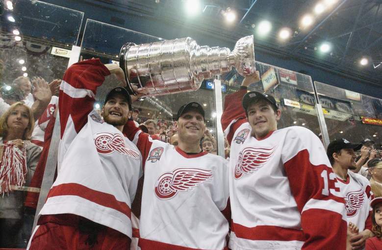 Hurricanes v Red Wings