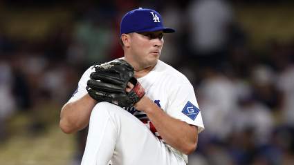 Dodgers Call Up 3-Year MLB Reliever Amid Roki Sasaki Injury News