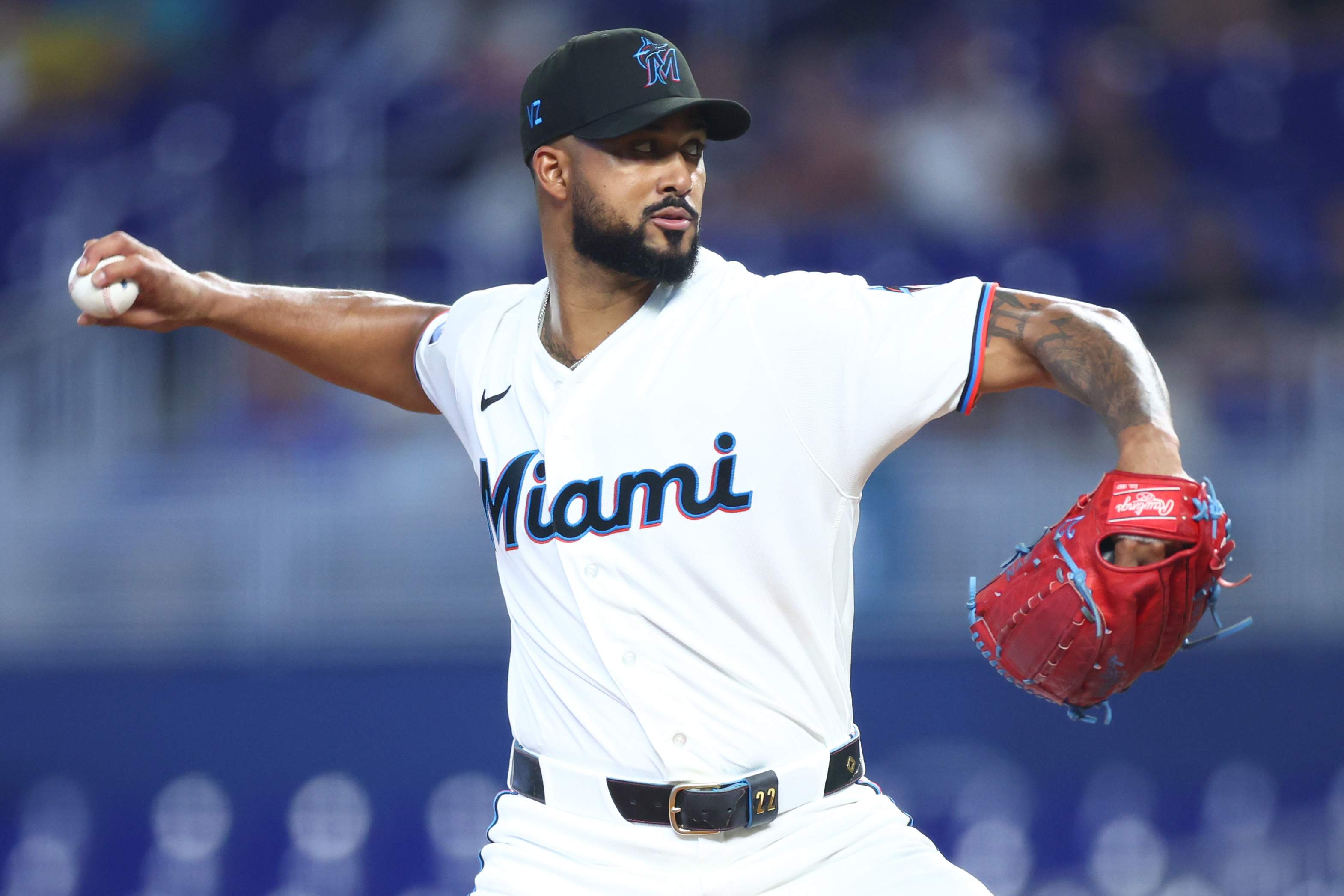 Los Angeles Angels v Miami Marlins