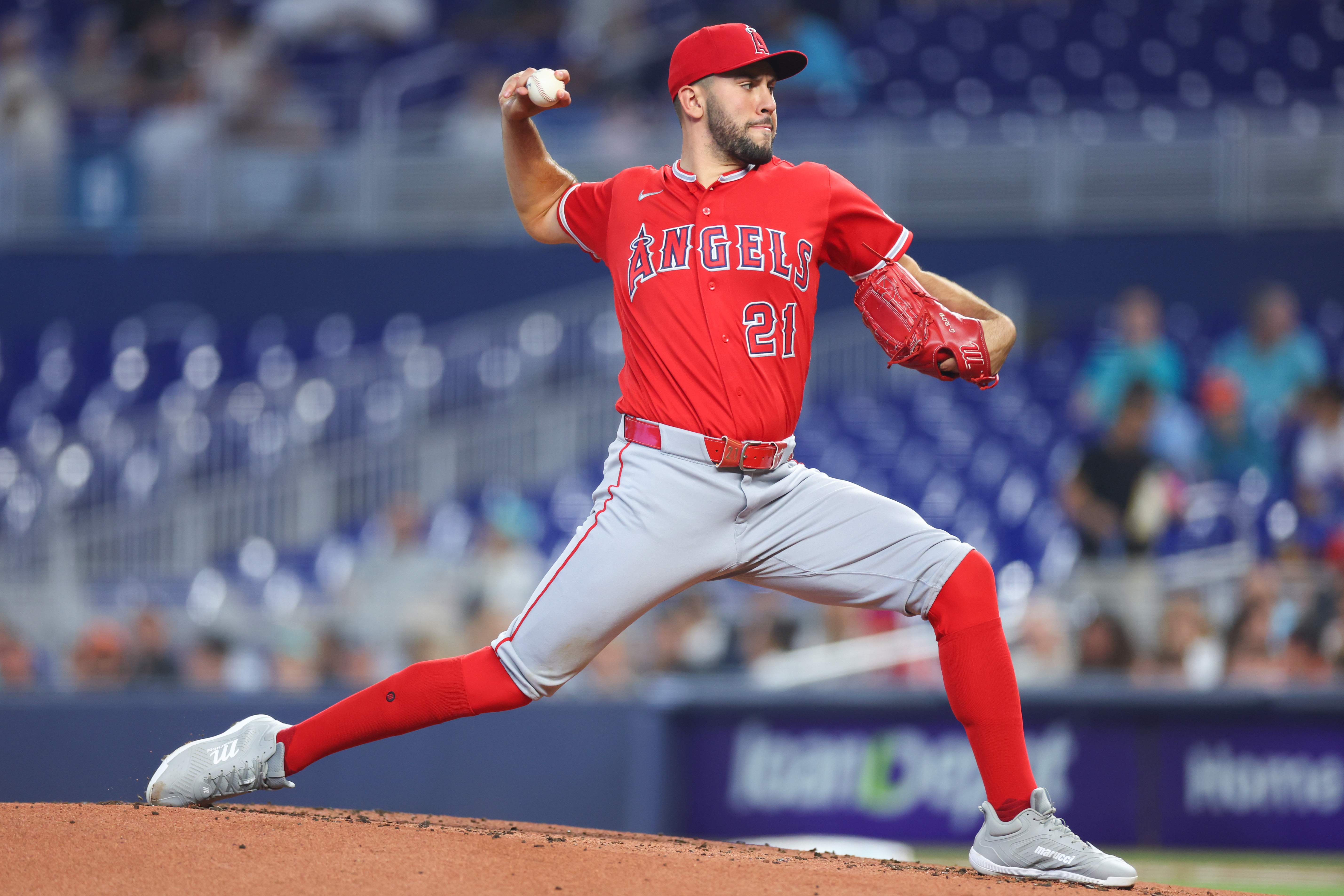 Los Angeles Angels v Miami Marlins