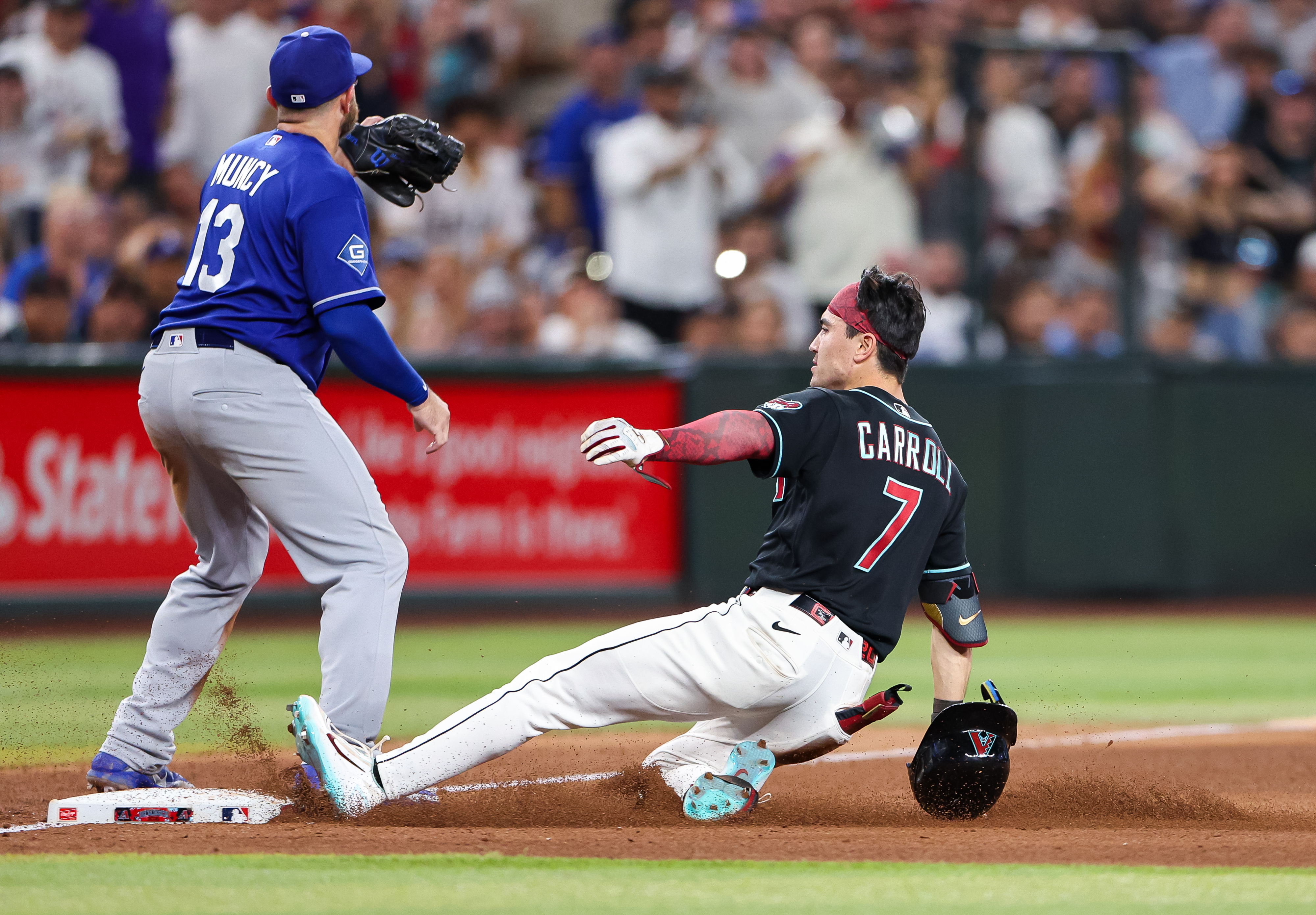 Los Angeles Dodgers v Arizona Diamondbacks