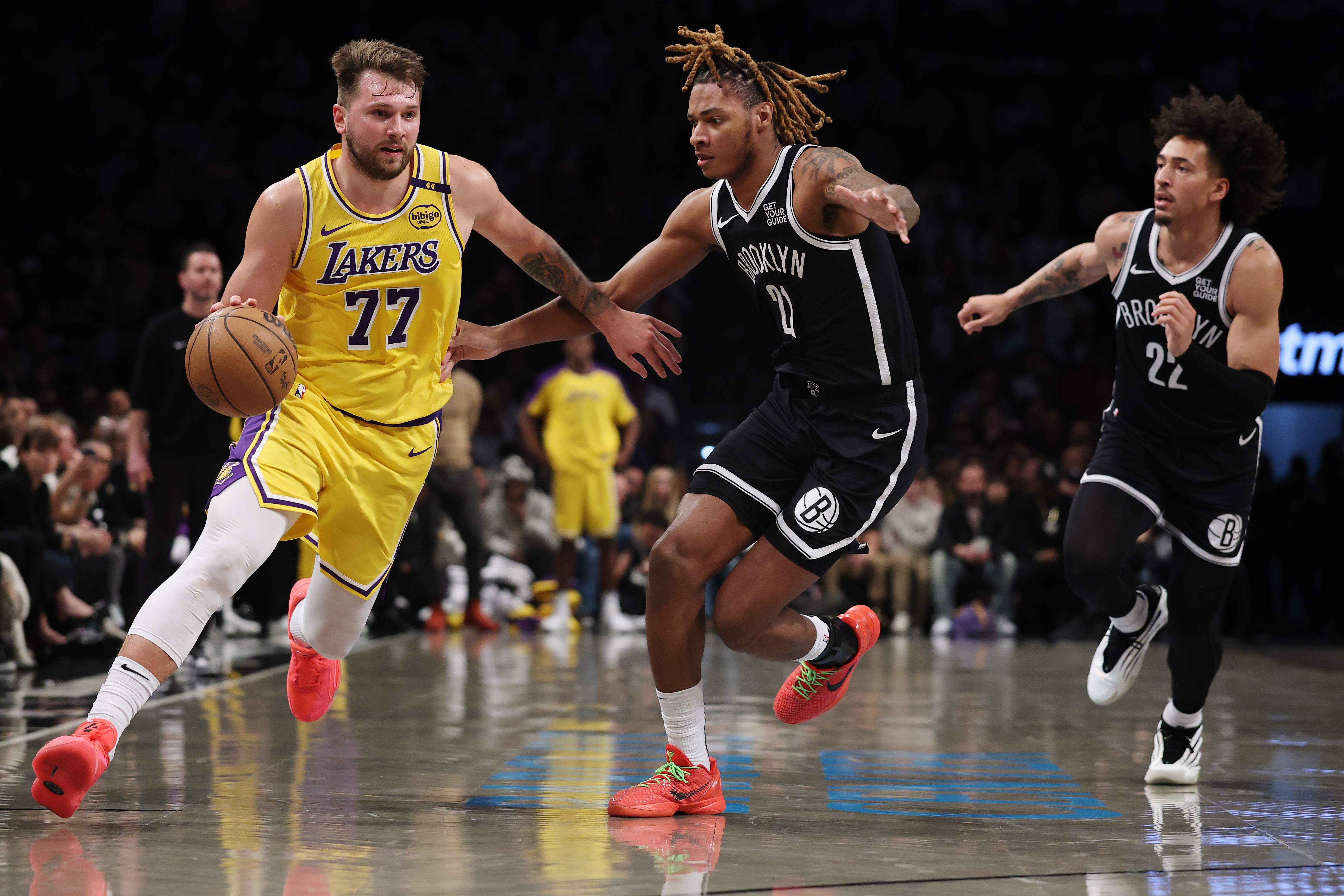 Los Angeles Lakers v Brooklyn Nets