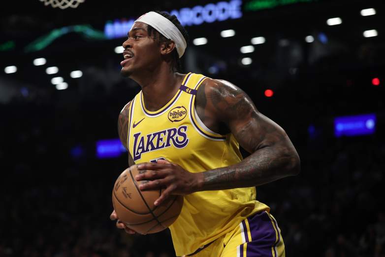 Los Angeles Lakers v Brooklyn Nets