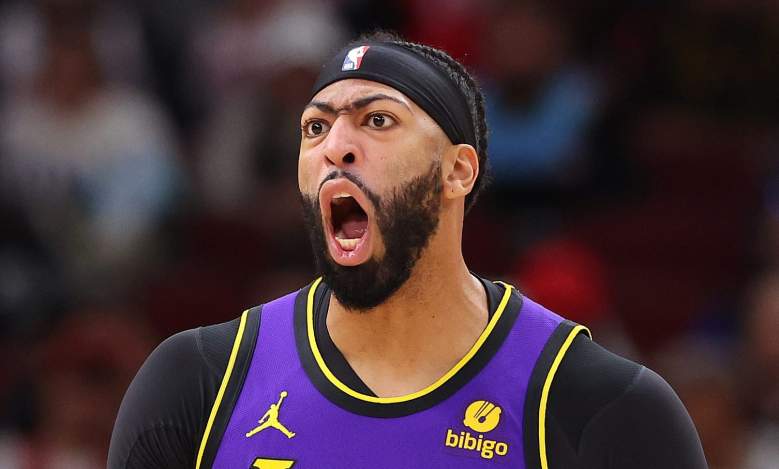 Los Angeles Lakers v Chicago Bulls