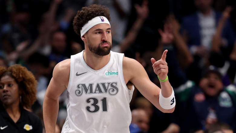 Los Angeles Lakers v Dallas Mavericks