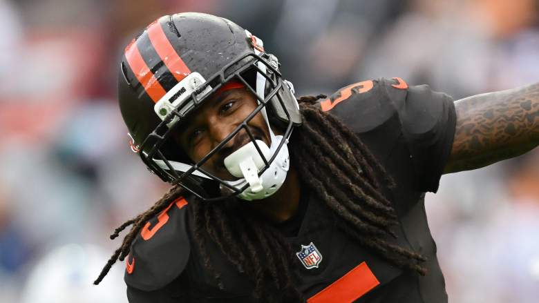 Ex-Browns safety Rayshawn Jenkins has signed with the Steelers.