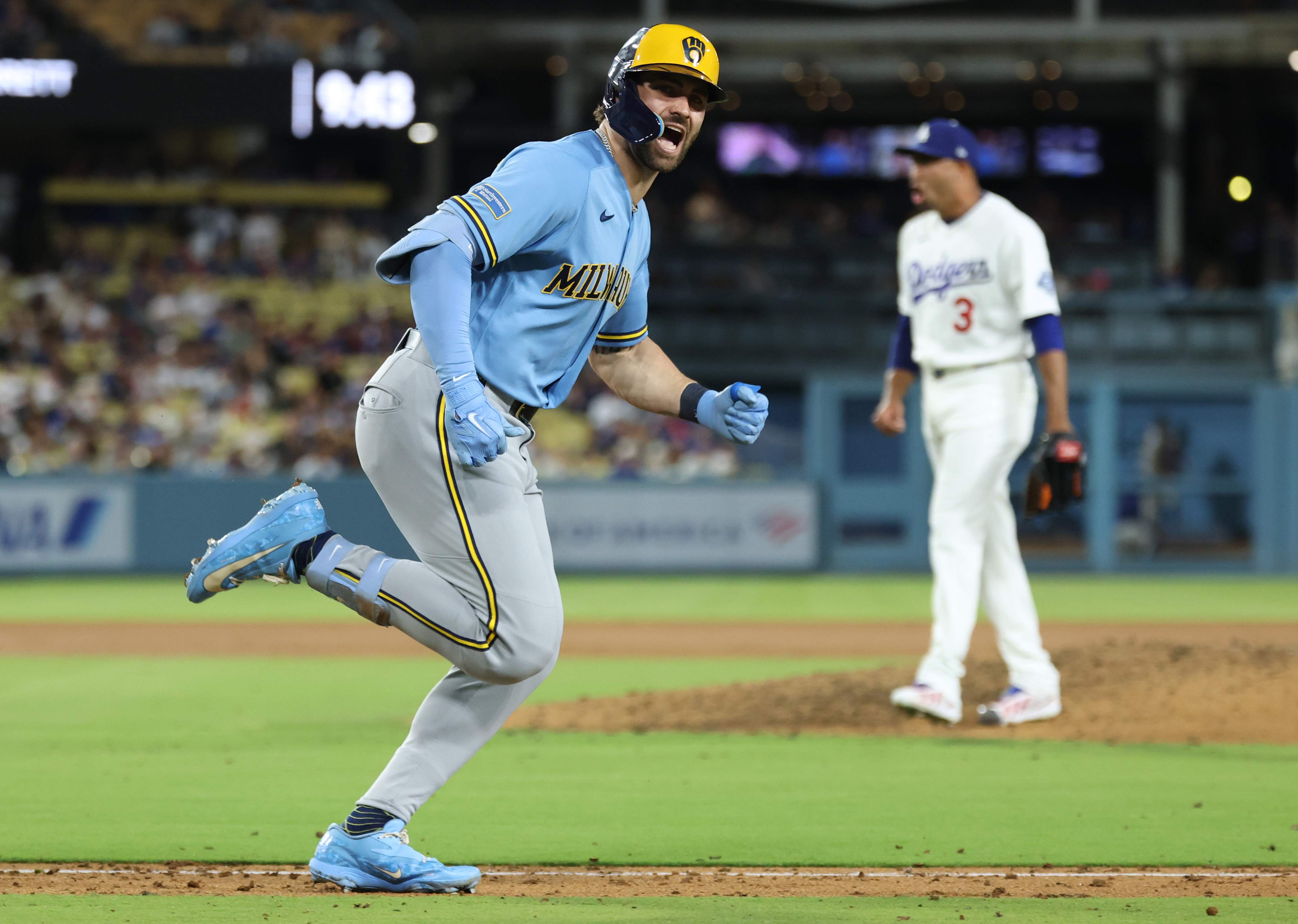 Milwaukee Brewers v Los Angeles Dodgers