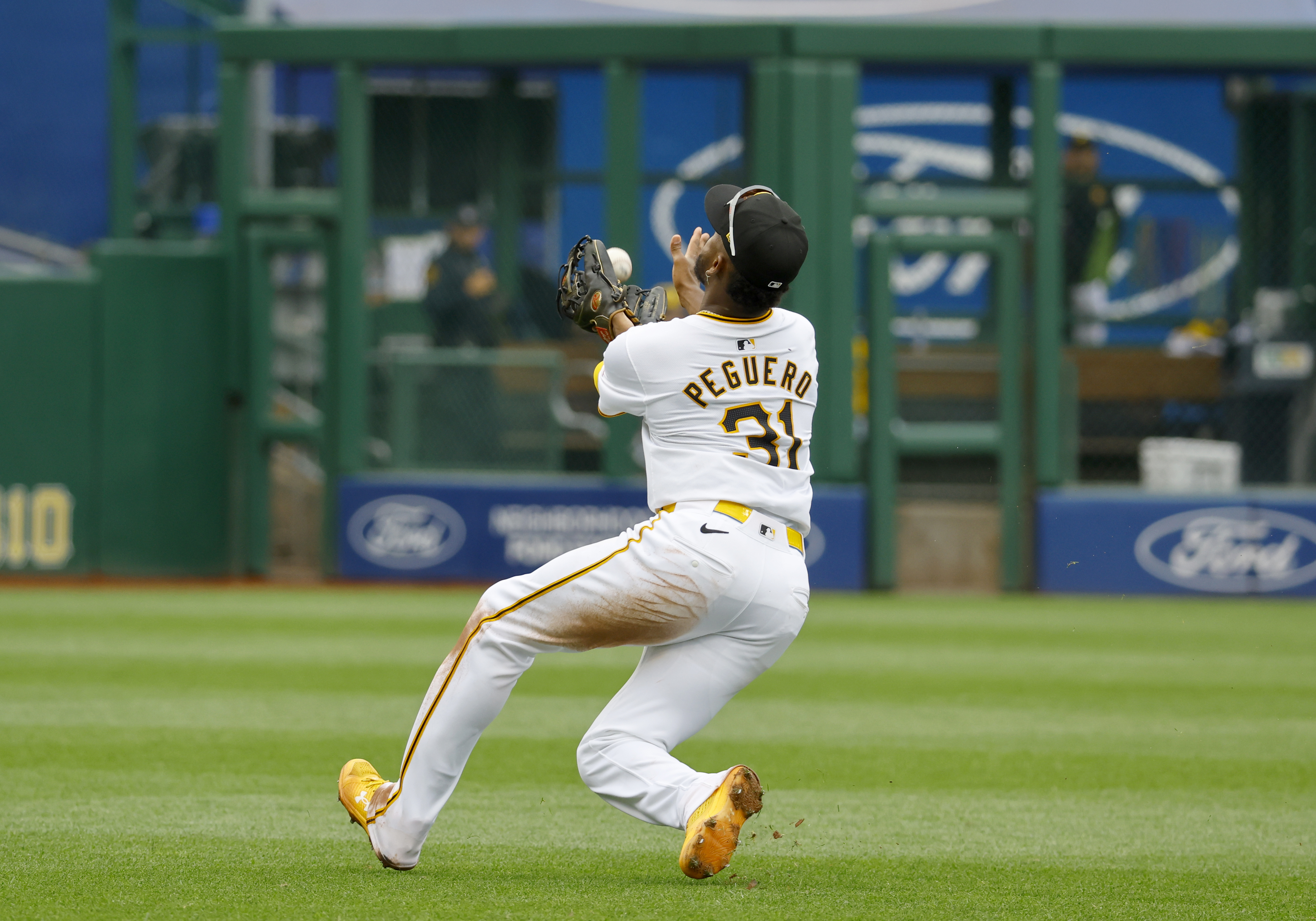 Milwaukee Brewers v Pittsburgh Pirates