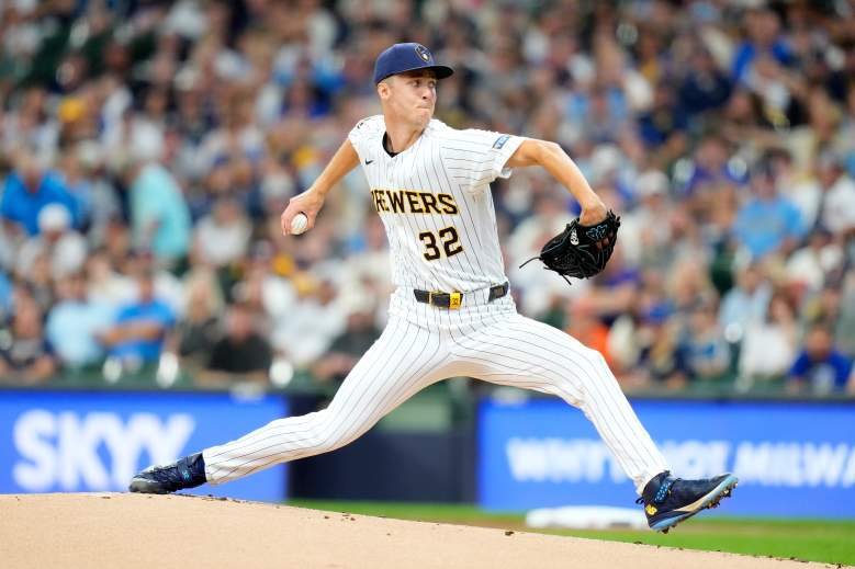 Minnesota Twins v Milwaukee Brewers
