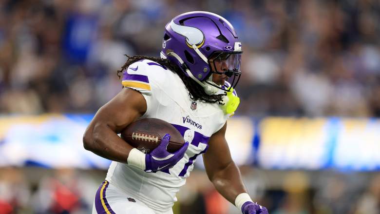 Minnesota Vikings v Los Angeles Chargers