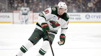 Canucks Urged to Sign Former 40-Goal Scorer in Intriguing Move