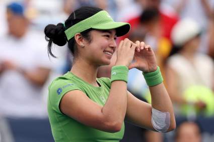 Filipina Tennis Star Alex Eala: 5 Fast Facts You Need to Know