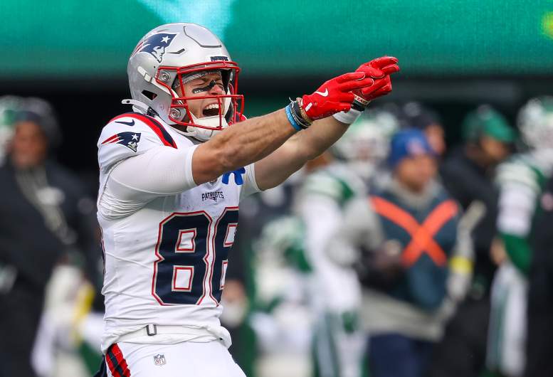 New England Patriots v New York Jets - NFL 2025