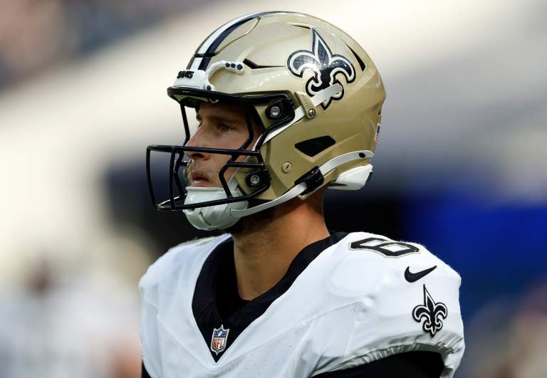 New Orleans Saints v Los Angeles Rams - NFL 2025