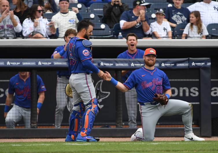 New York Mets v New York Yankees