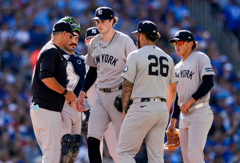 New York Yankees v Toronto Blue Jays