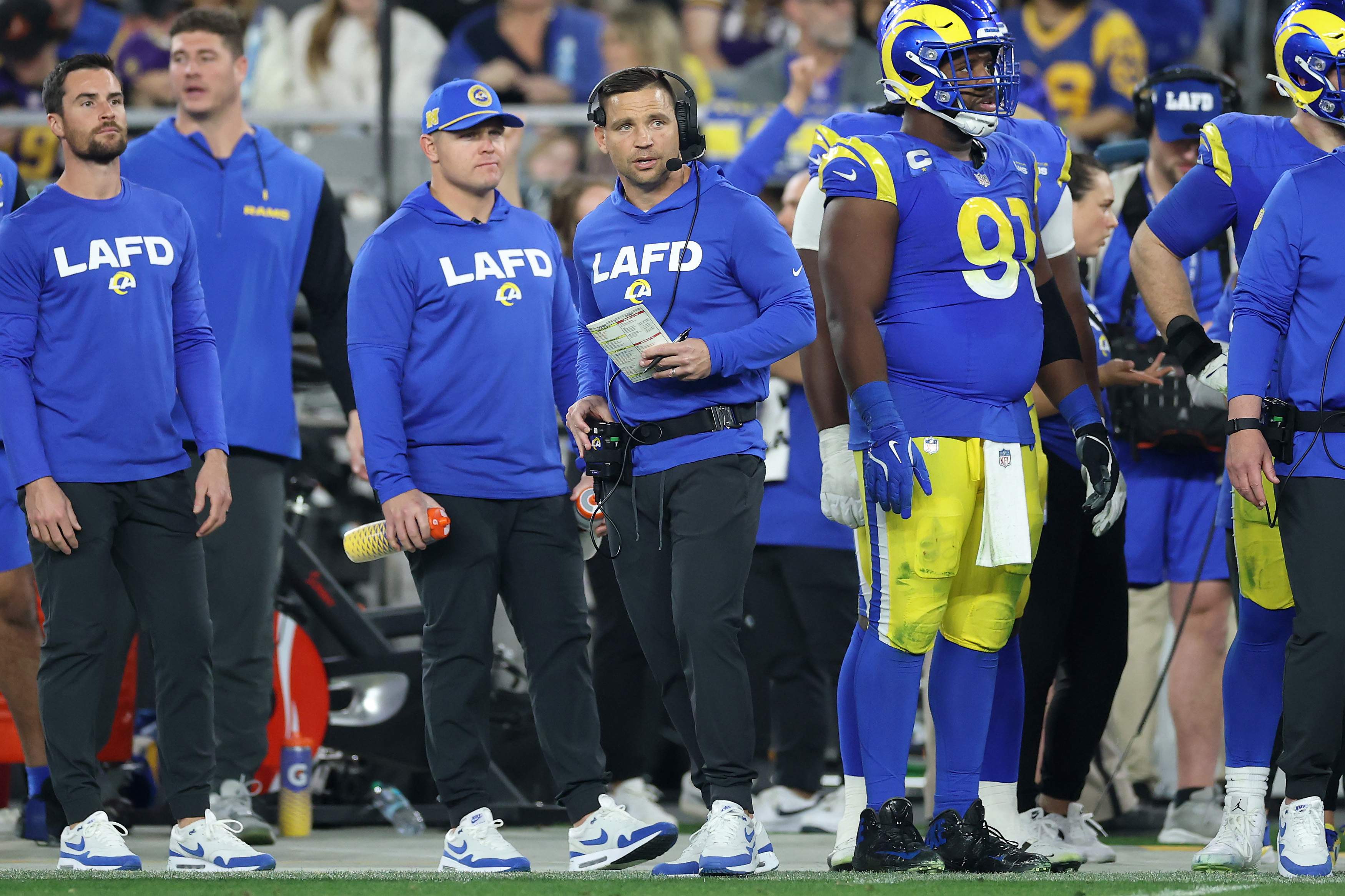 Rams DC Chris Shula
