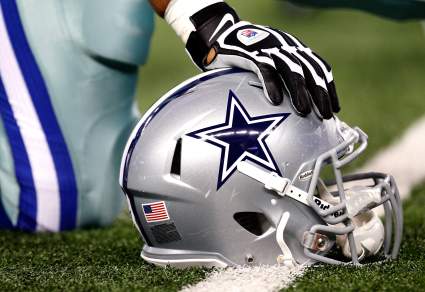 14-Year NFL Star Lands With Eagles Rival For Second-Straight Season