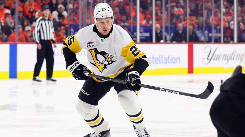 Pittsburgh Penguins v Philadelphia Flyers - Game Four