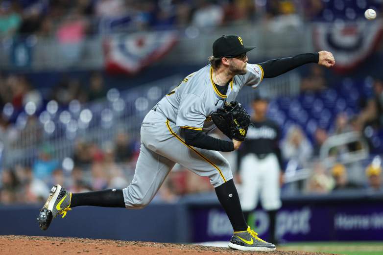 Pittsburgh Pirates v Miami Marlins